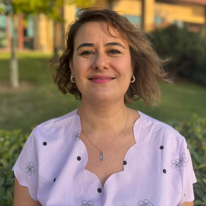Özge Acar profil fotoğrafı